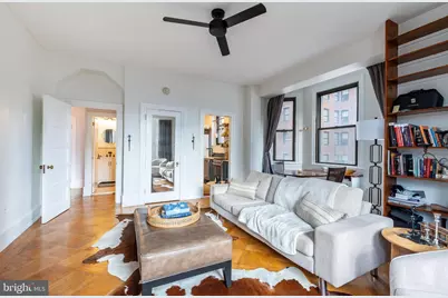 250 S 13th Street #3E, Philadelphia, PA 19107 - Photo 2