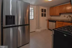 132 Conarroe St, Philadelphia, PA 19127 - Photo 6