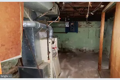 2230 S Rosewood Street, Philadelphia, PA 19145 - Photo 12