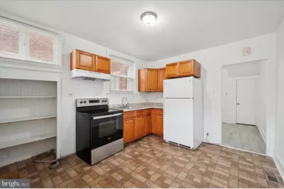 1810 W Rockland Street, Philadelphia, PA 19141 - Photo 8