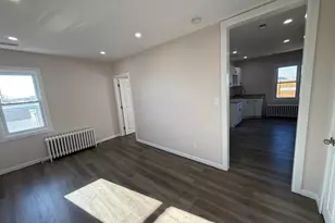 2537 E Auburn St, Philadelphia, PA 19134 - Photo 8