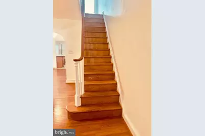 124 W Spencer Avenue, Philadelphia, PA 19120 - Photo 4