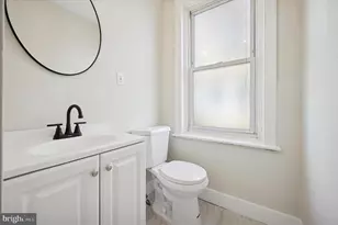 75 E High St, Philadelphia, PA 19144 - Photo 12