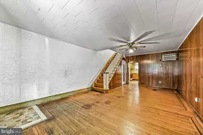 2547 S Sartain Street, Philadelphia, PA 19148 - Photo 2