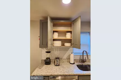 1247 S Newkirk Street S, Philadelphia, PA 19146 - Photo 8