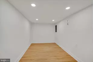 2117 S Alden St, Philadelphia, PA 19143 - Photo 16