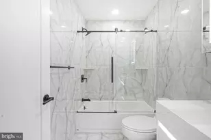 808 Fernon St, Philadelphia, PA 19148 - Photo 20