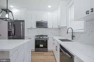 808 Fernon St, Philadelphia, PA 19148 - Photo 10