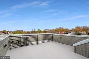 6522 Magnolia St, Philadelphia, PA 19119 - Photo 2