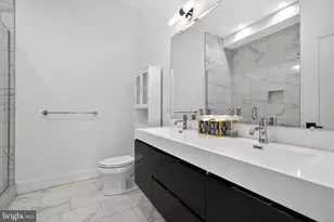 6522 Magnolia St, Philadelphia, PA 19119 - Photo 32