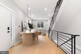 2619 Cedar St, Philadelphia, PA 19125 - Photo 4