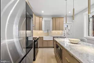 2619 Cedar St, Philadelphia, PA 19125 - Photo 12