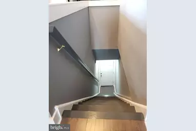 2001 S 17th Street #FLR 3, Philadelphia, PA 19145 - Photo 12