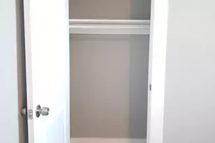 2001 S 17th St, Philadelphia, PA 19145 - Photo 10