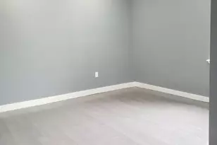 2001 S 17th St, Philadelphia, PA 19145 - Photo 8