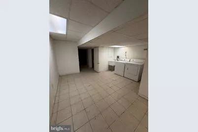 243 E Girard Avenue #1ST FL, Philadelphia, PA 19125 - Photo 8
