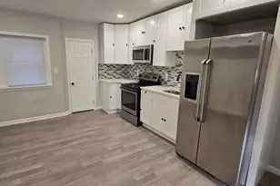 5625 Crowson St, Philadelphia, PA 19144 - Photo 8