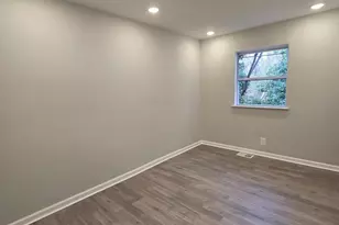 5625 Crowson St, Philadelphia, PA 19144 - Photo 16