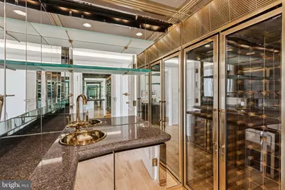 202 W Rittenhouse Square #1106, Philadelphia, PA 19103 - Photo 4