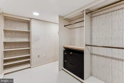 202 W Rittenhouse Square #1106, Philadelphia, PA 19103 - Photo 22