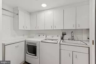 202 W Rittenhouse Square, Philadelphia, PA 19103 - Photo 34