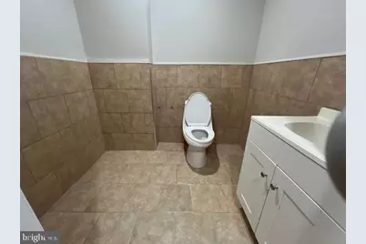 1329 W Roosevelt Boulevard, Philadelphia, PA 19140 - Photo 24