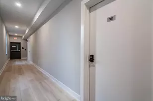 2401 Washington Ave, Philadelphia, PA 19146 - Photo 2