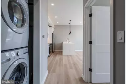 2401 Washington Avenue #3E, Philadelphia, PA 19146 - Photo 12