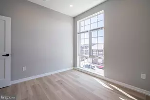 2401 Washington Ave, Philadelphia, PA 19146 - Photo 10