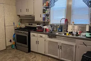 1137 W Wyoming Ave, Philadelphia, PA 19140 - Photo 10