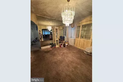 1137 W Wyoming Avenue, Philadelphia, PA 19140 - Photo 12