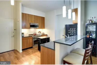 1425 Locust Street #2C, Philadelphia, PA 19102 - Photo 4