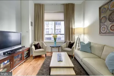 1425 Locust Street #2C, Philadelphia, PA 19102 - Photo 6