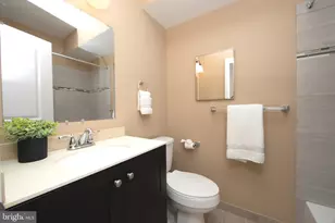 1030 N Leithgow St, Philadelphia, PA 19123 - Photo 20