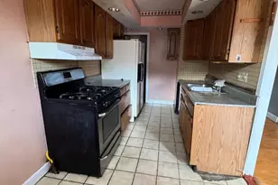 7239 Montague St, Philadelphia, PA 19135 - Photo 2