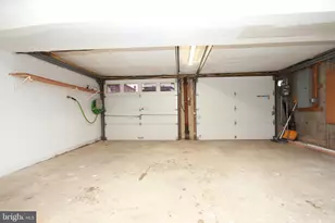 2738 Axe Factory Rd, Philadelphia, PA 19152 - Photo 44