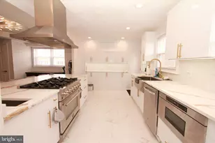 2738 Axe Factory Rd, Philadelphia, PA 19152 - Photo 18