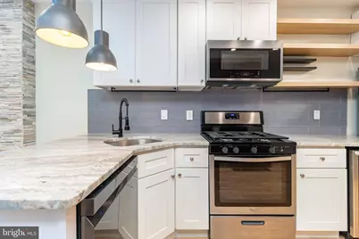 2057 Watkins Street, Philadelphia, PA 19145 - Photo 10