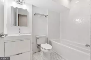 1419 Orange St, Philadelphia, PA 19125 - Photo 44