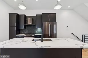 1419 Orange St, Philadelphia, PA 19125 - Photo 4