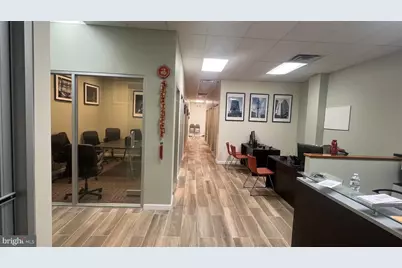 1004 Arch Street #2ND FLOOR, Philadelphia, PA 19107 - Photo 2