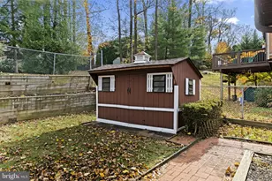 945 Manatawna Ave, Philadelphia, PA 19128 - Photo 30