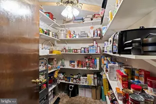 945 Manatawna Ave, Philadelphia, PA 19128 - Photo 12