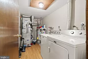 945 Manatawna Ave, Philadelphia, PA 19128 - Photo 24