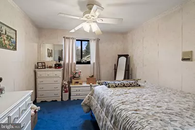 945 Manatawna Avenue, Philadelphia, PA 19128 - Photo 14