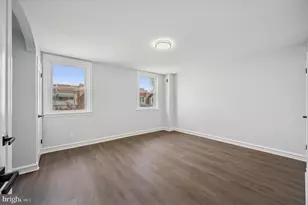 1010 Flanders Rd, Philadelphia, PA 19151 - Photo 10