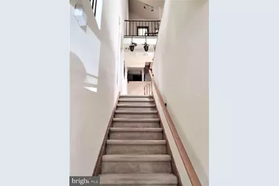 8 Rex Avenue #11, Philadelphia, PA 19118 - Photo 4