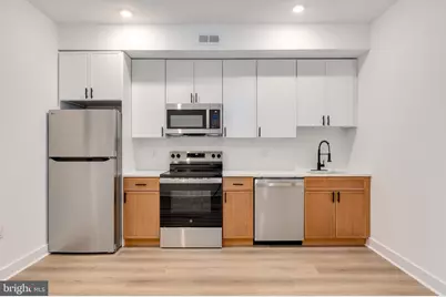 1028 W Arizona Street #2, Philadelphia, PA 19133 - Photo 2
