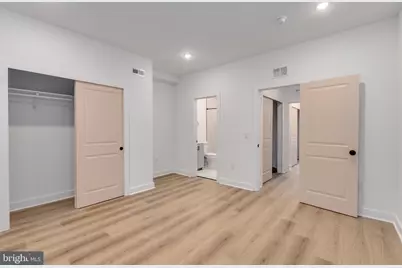 1028 W Arizona Street #2, Philadelphia, PA 19133 - Photo 12