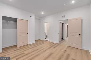 1028 W Arizona St, Philadelphia, PA 19133 - Photo 12